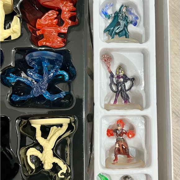 Magic the Gathering Tactical Board Game Arena of the Planeswalkers - Picture 2 of 6